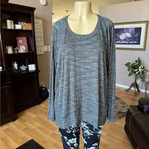 Champion shades of gray long sleeve sweatshirt type top-size XXL